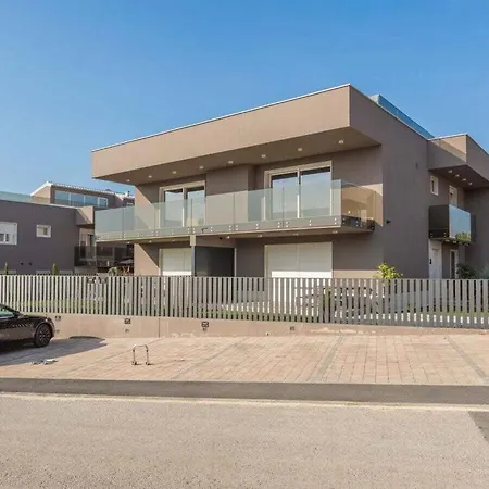 Lemon 3 Premium Comfortable Holiday Holiday home